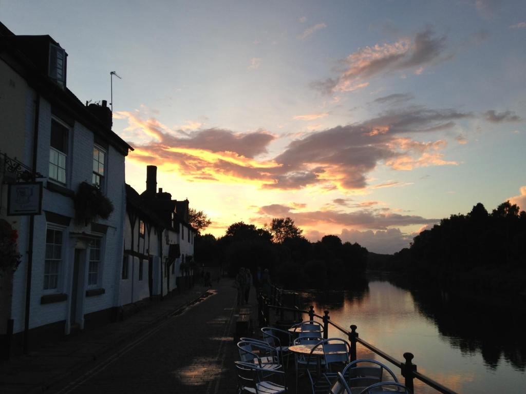 The Mug House Inn Bewdley Exterior photo
